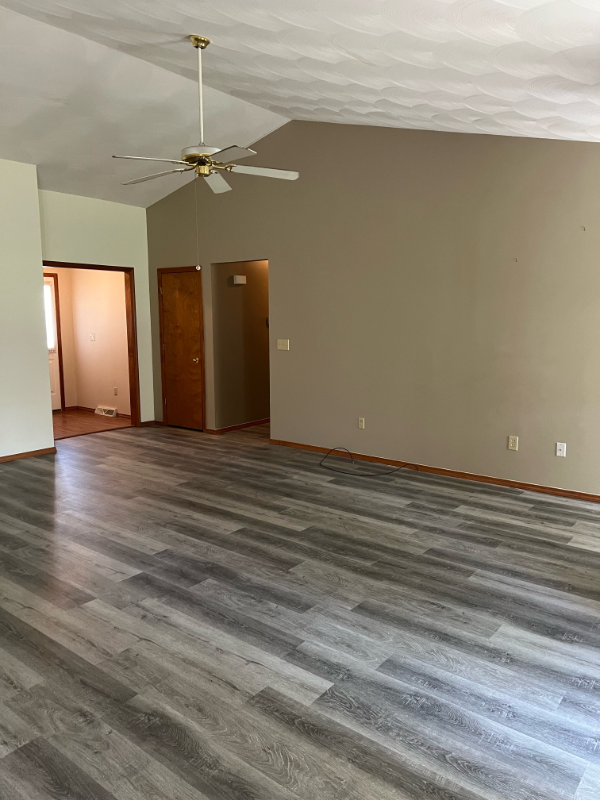 1124 Old Crows Way - Photo 4 of 17