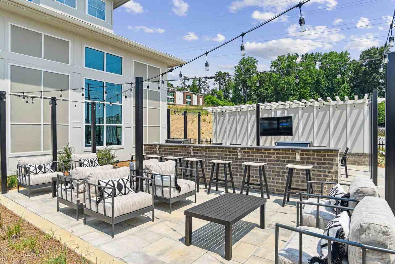 Accent Berkeley Place - Photo 2 of 28