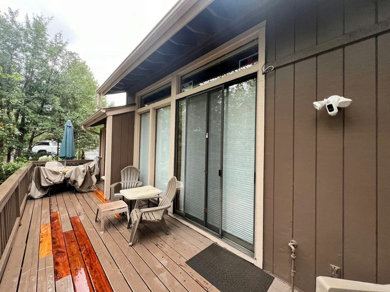 2702 Juniper Circle - Photo 3 of 32