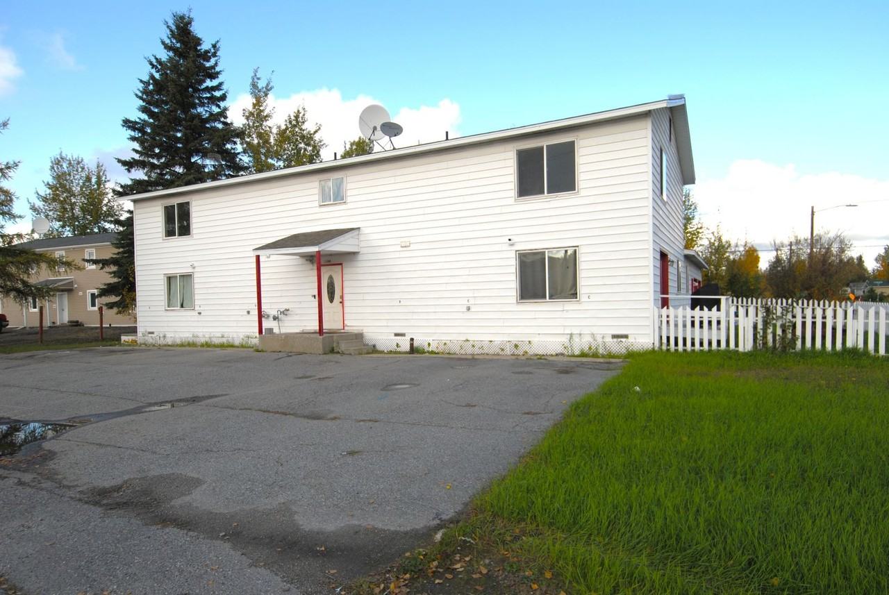 Photo inspiration: Picture Idea: 26Th Ave 1104 Apartments 1104 26Th Ave Fairbanks Ak