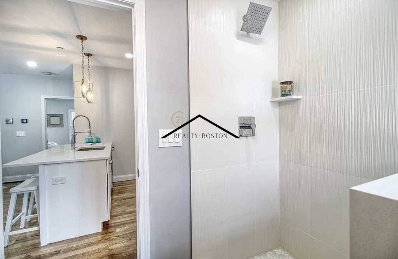 51 Havre St #1 - Photo 4 of 7