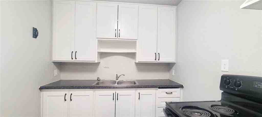 225 West Ercoupe Drive - Photo 7 of 21