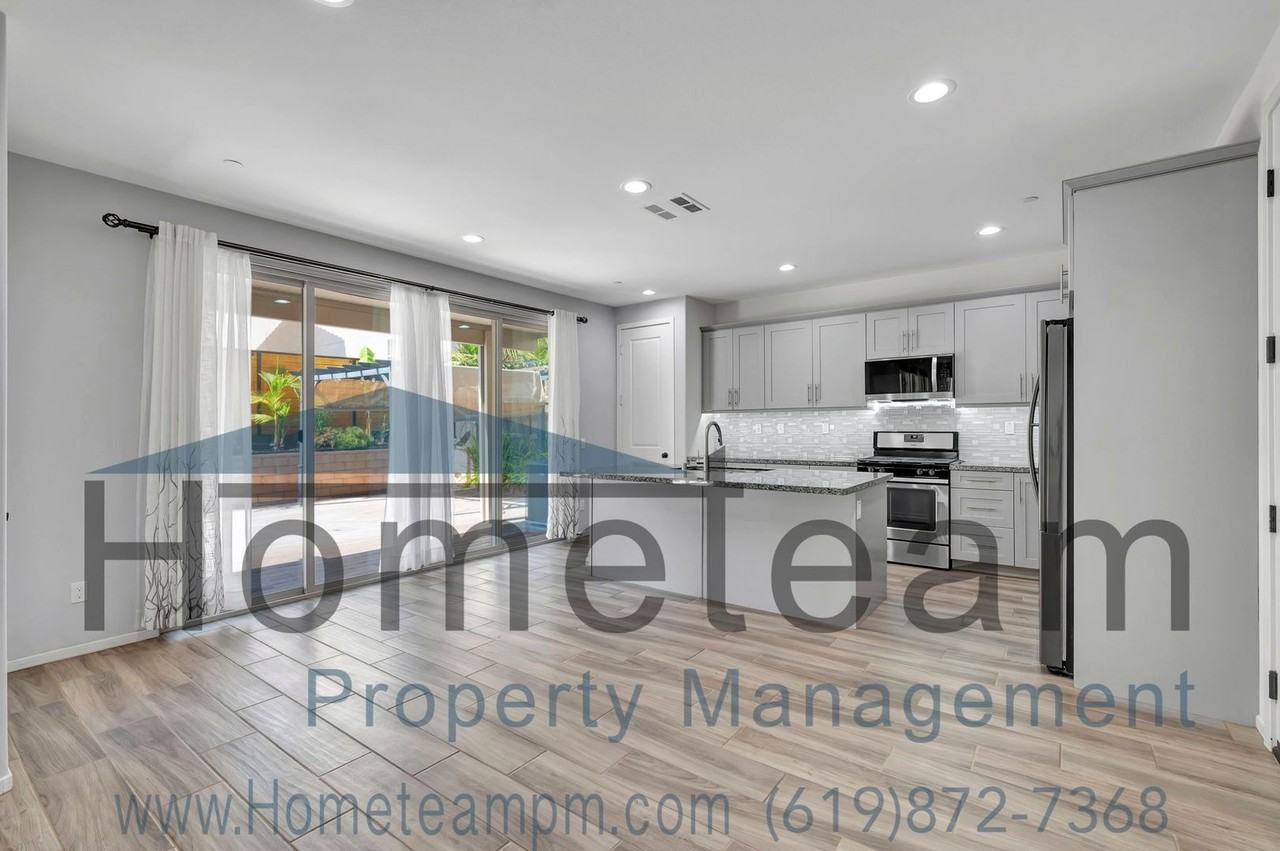 1111 Calle Deceo - Photo 3 of 38