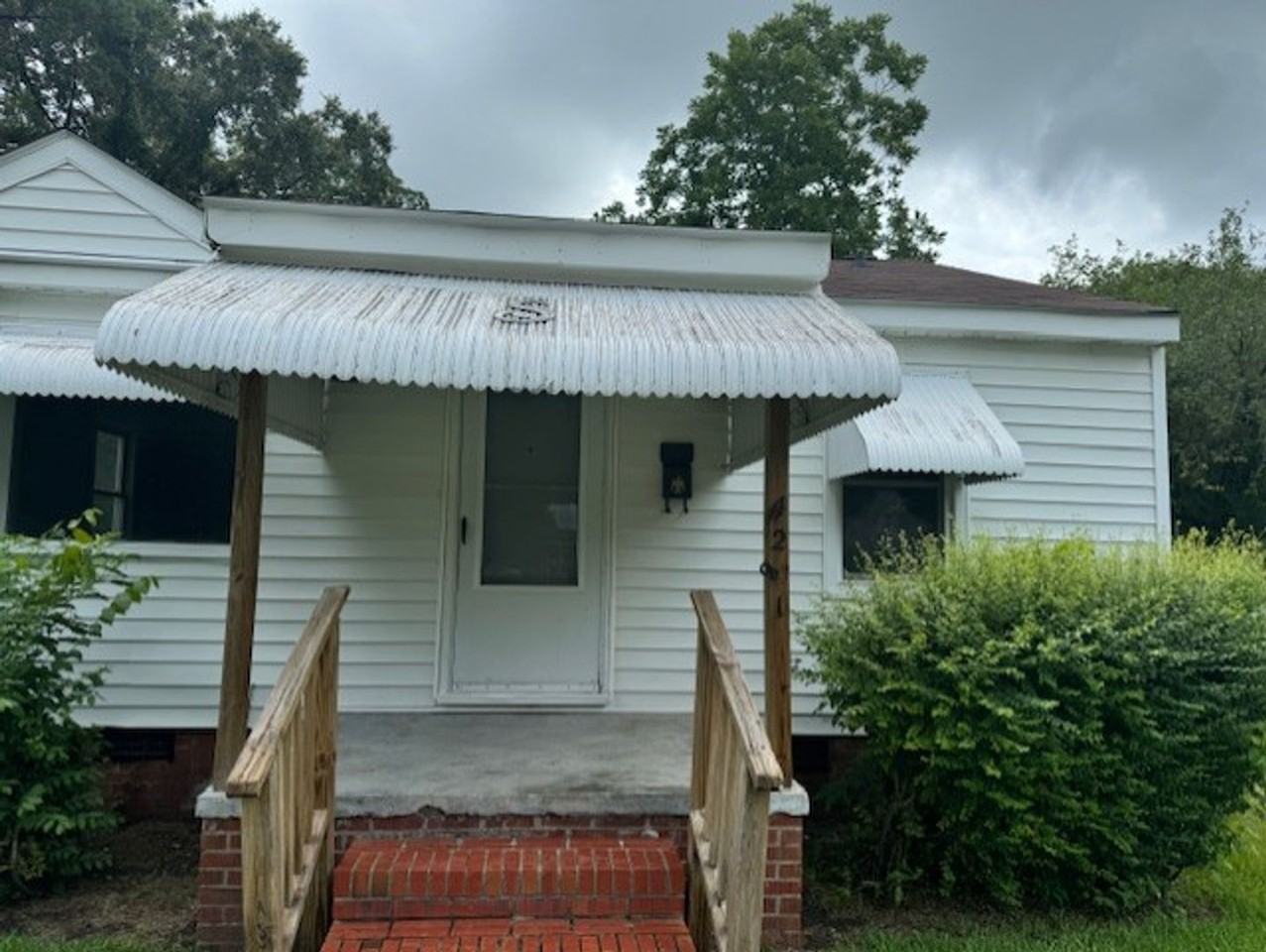 4281 Martin Luther King Jr St - Photo 2 of 16