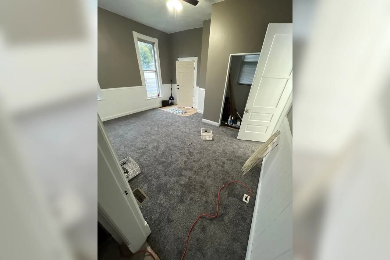 228 E Chillicothe Ave - Photo 3 of 10