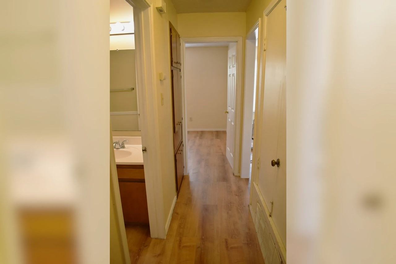 1800-1806 Rawhide Dr Unit 1804 - Photo 3 of 19