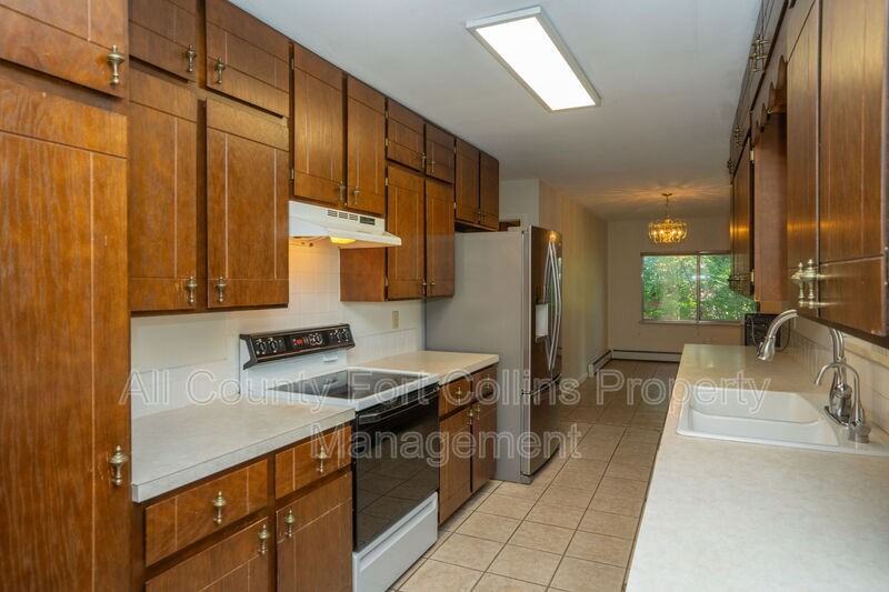 508 Louise Ln - Photo 7 of 23