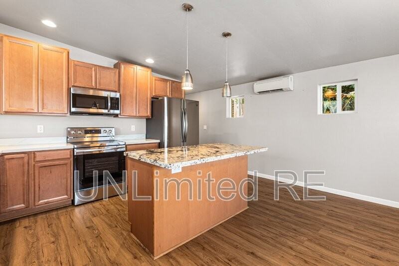 3948 E Del Rio Dr - Photo 5 of 17