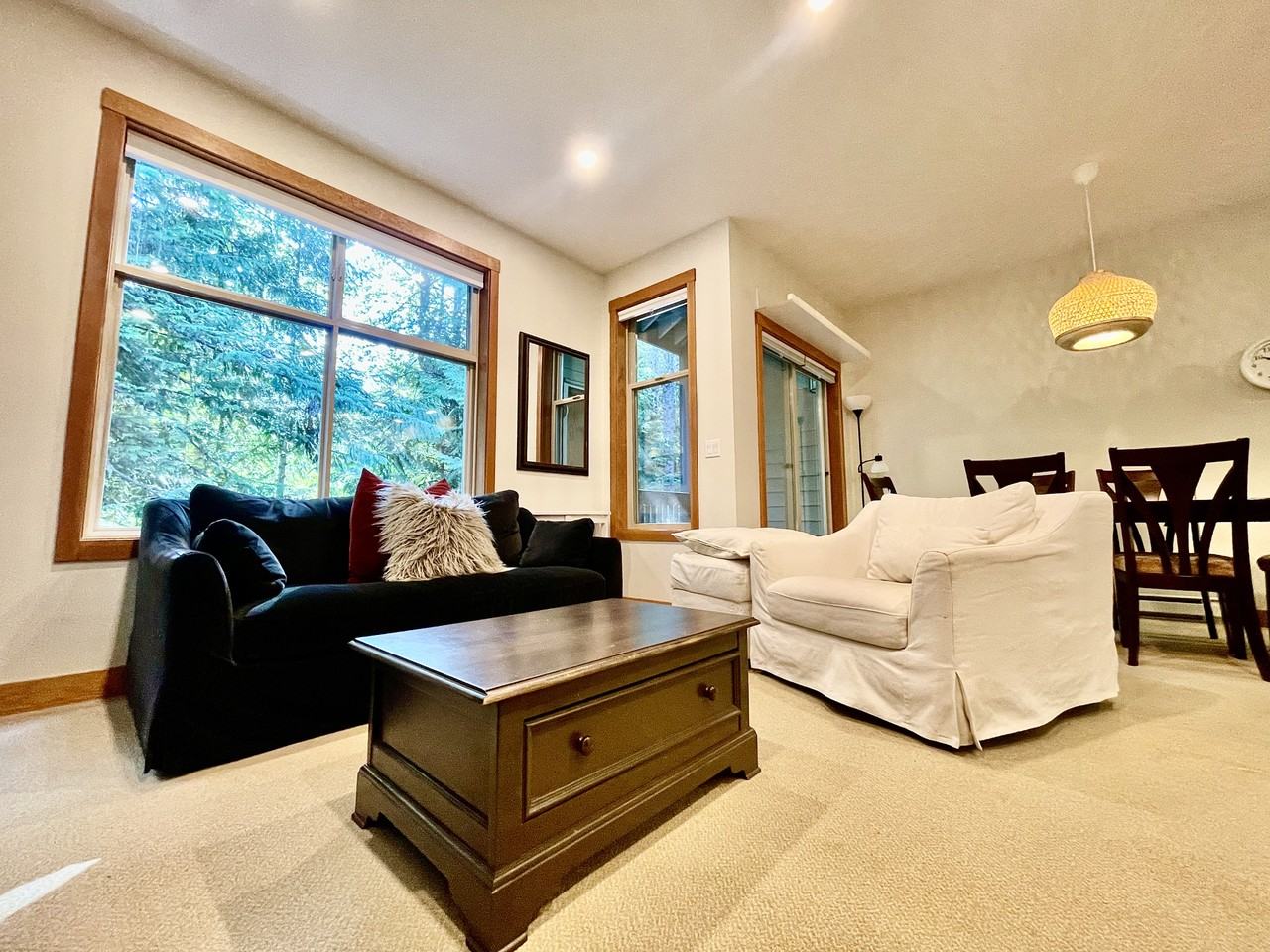 1530 Tynebridge Lane - Photo 3 of 24