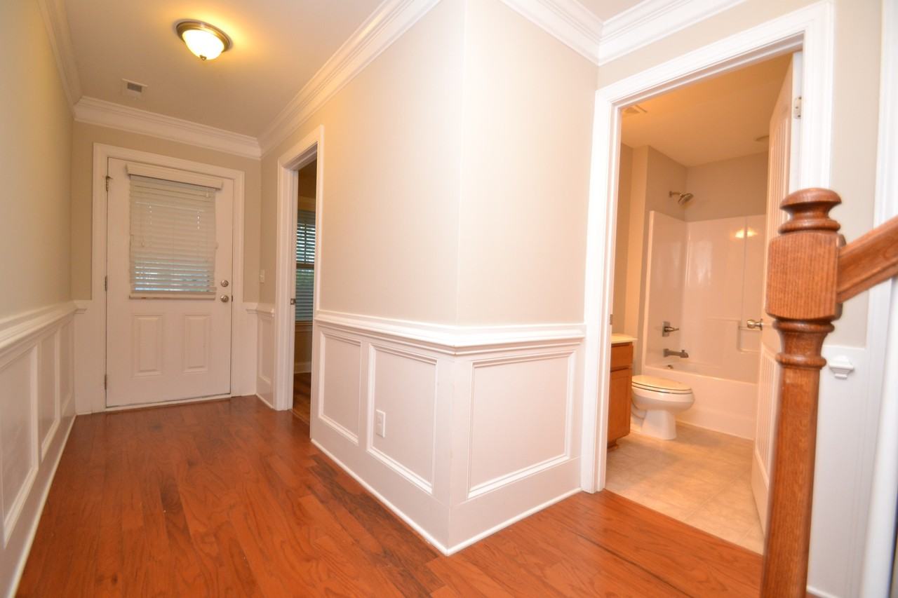 111 Ballyliffen Ln - Photo 3 of 50