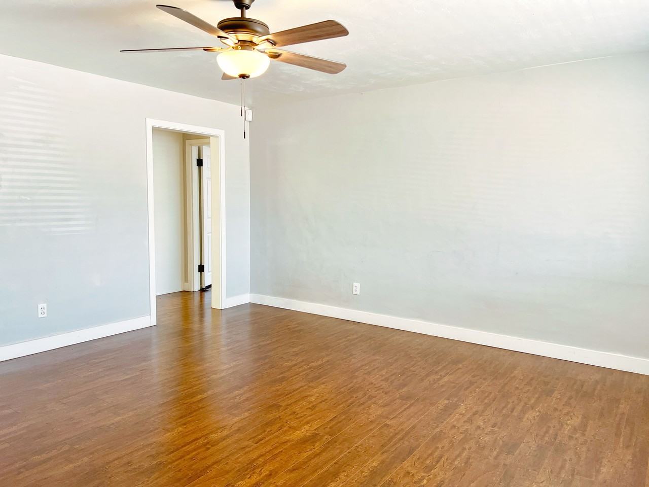 1220 W Romo Jones St - Photo 3 of 24