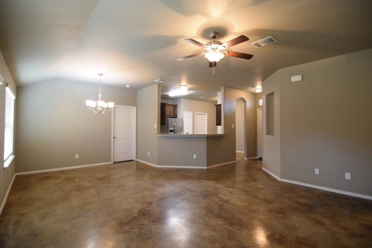 7600 Oliver Loving Dr - Photo 6 of 19