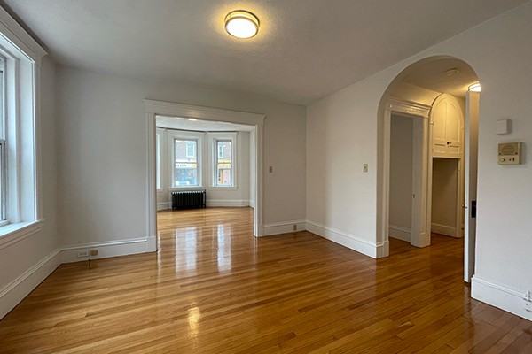 257 Washington St #4 - Photo 5 of 9