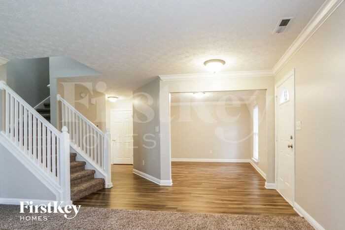 8124 Grassy Meadow Ln - Photo 3 of 15