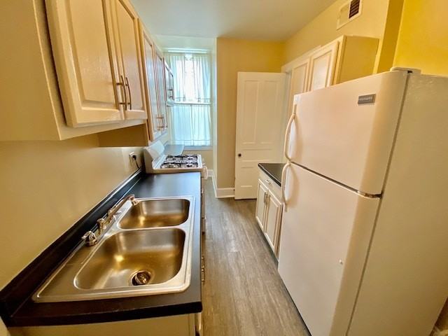 3000 W Maryland St (Ashby)* - Photo 3 of 7