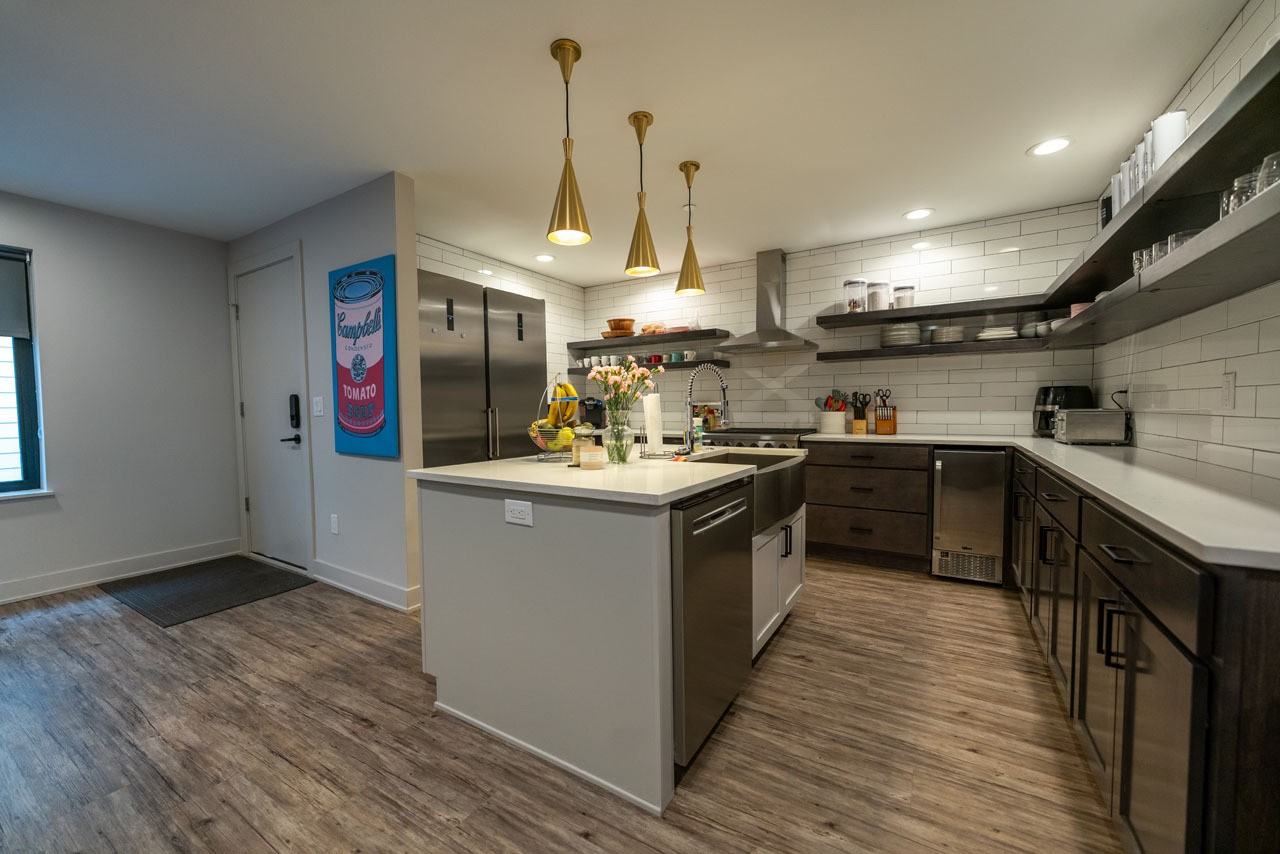 830 Henry St #1 - Photo 6 of 11