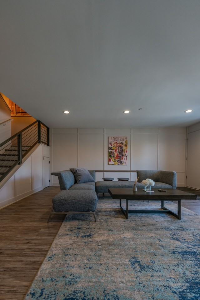 830 Henry St #1 - Photo 7 of 11