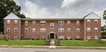 featured image of 76 Ridge Ave