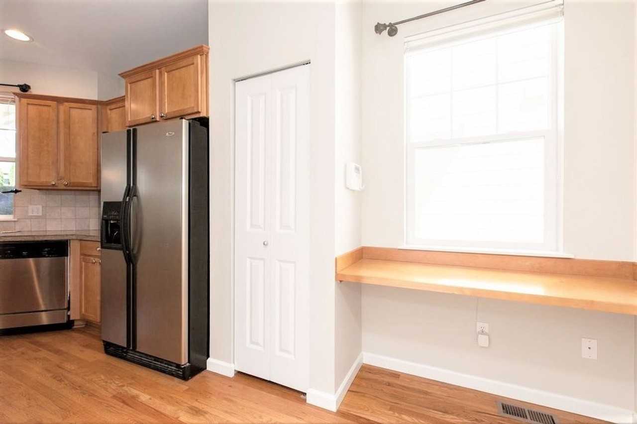 23905 33rd Dr Se - Photo 5 of 22