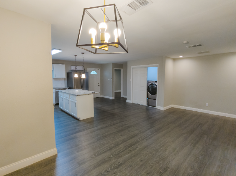 1222 S Peachtree Rd - Photo 2 of 26