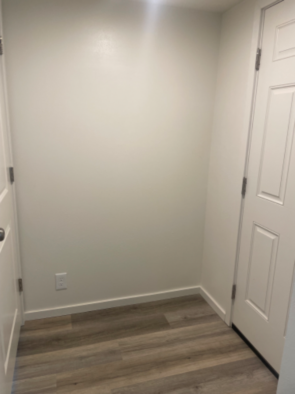 710 Randolph Ave - Photo 2 of 12