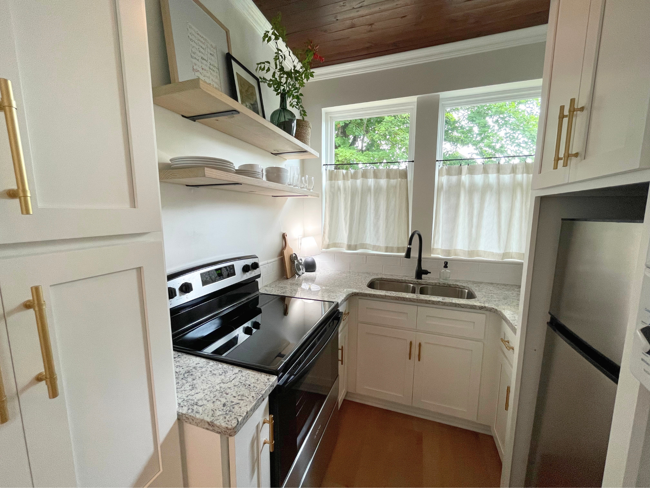 229 Magnolia Pl #NA - Photo 7 of 13