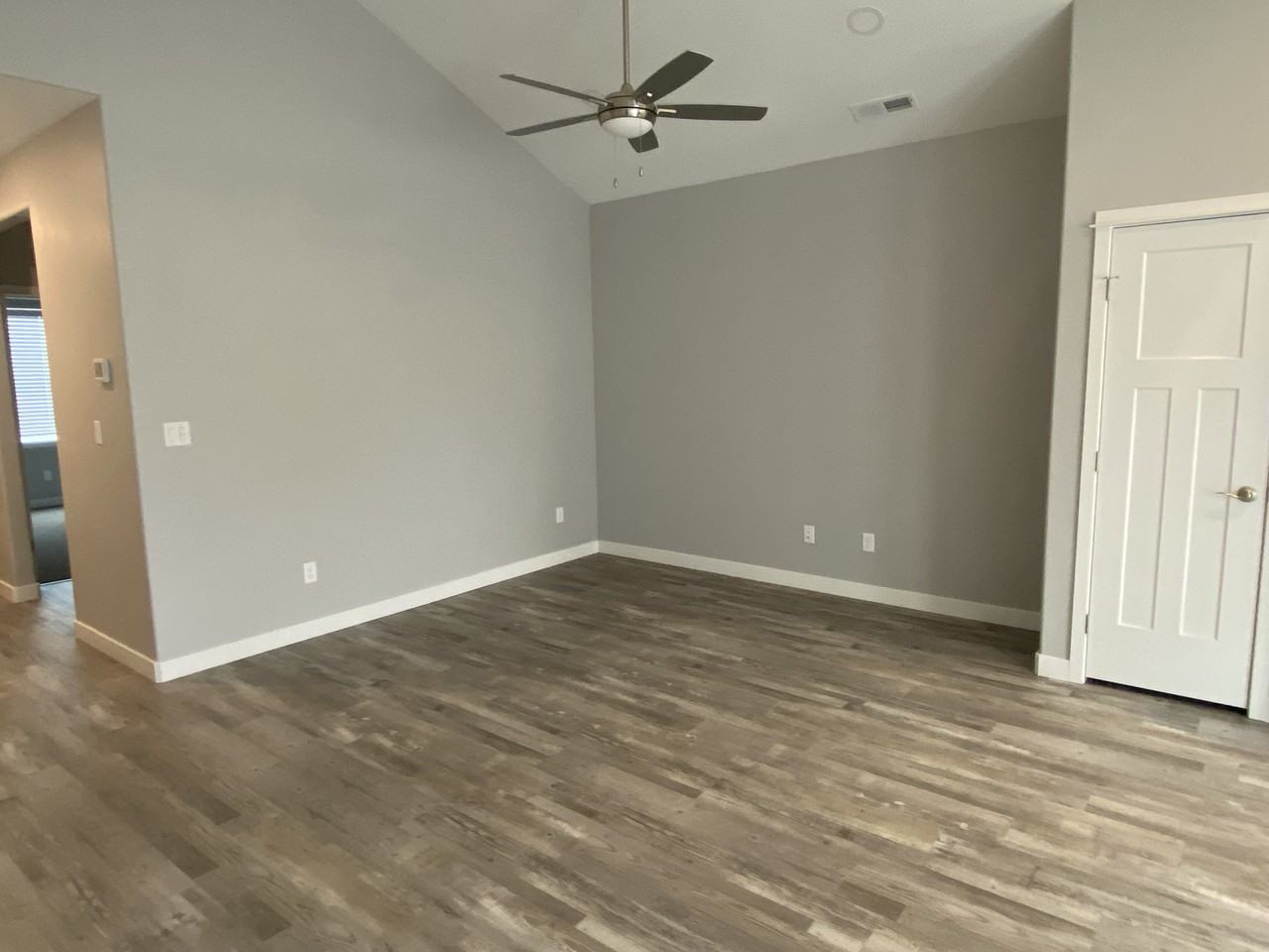 2466 Klondike Ln #A - Photo 4 of 14