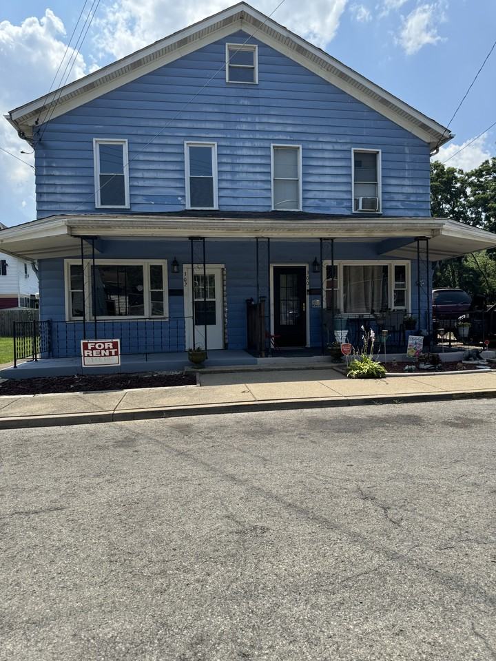 302 8th Ave #NA - Photo 2 of 10