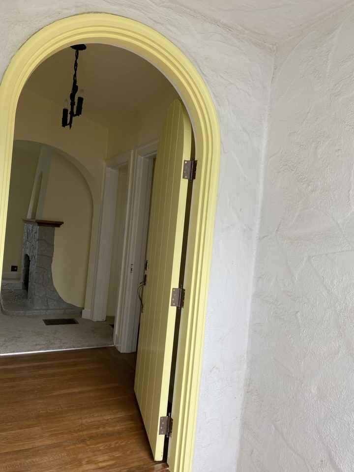 6 Lenox Rd #NA - Photo 2 of 8