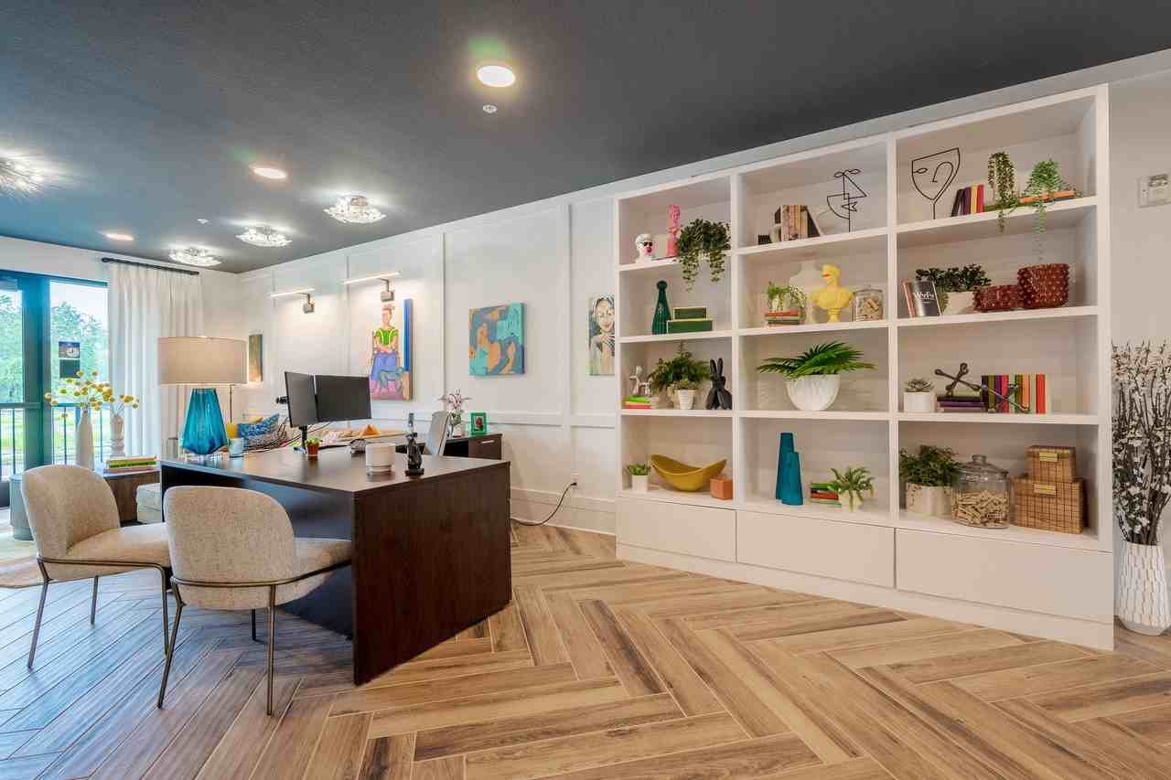 The Met - Photo 3 of 19