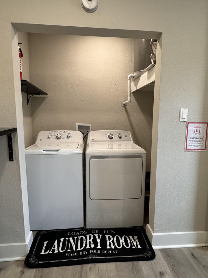 Wentworth St - Photo 6 of 9