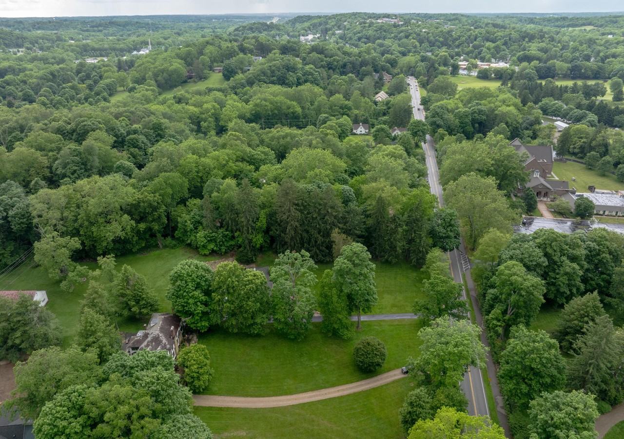 854 Newark Granville Rd - Photo 2 of 50