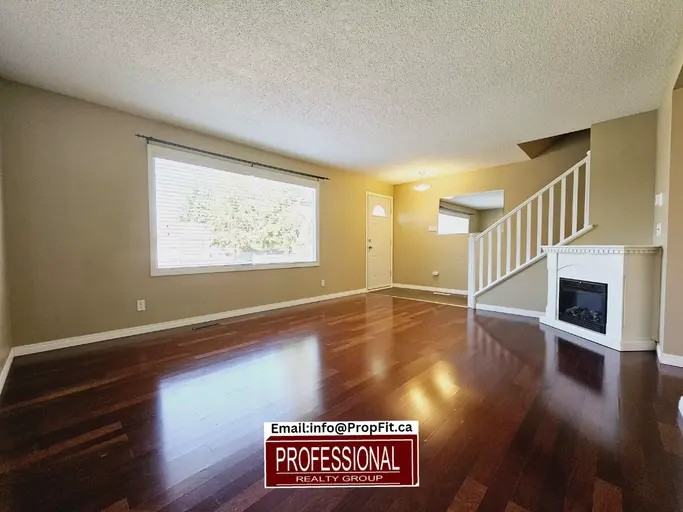 10976 161 St Nw - Photo 2 of 22