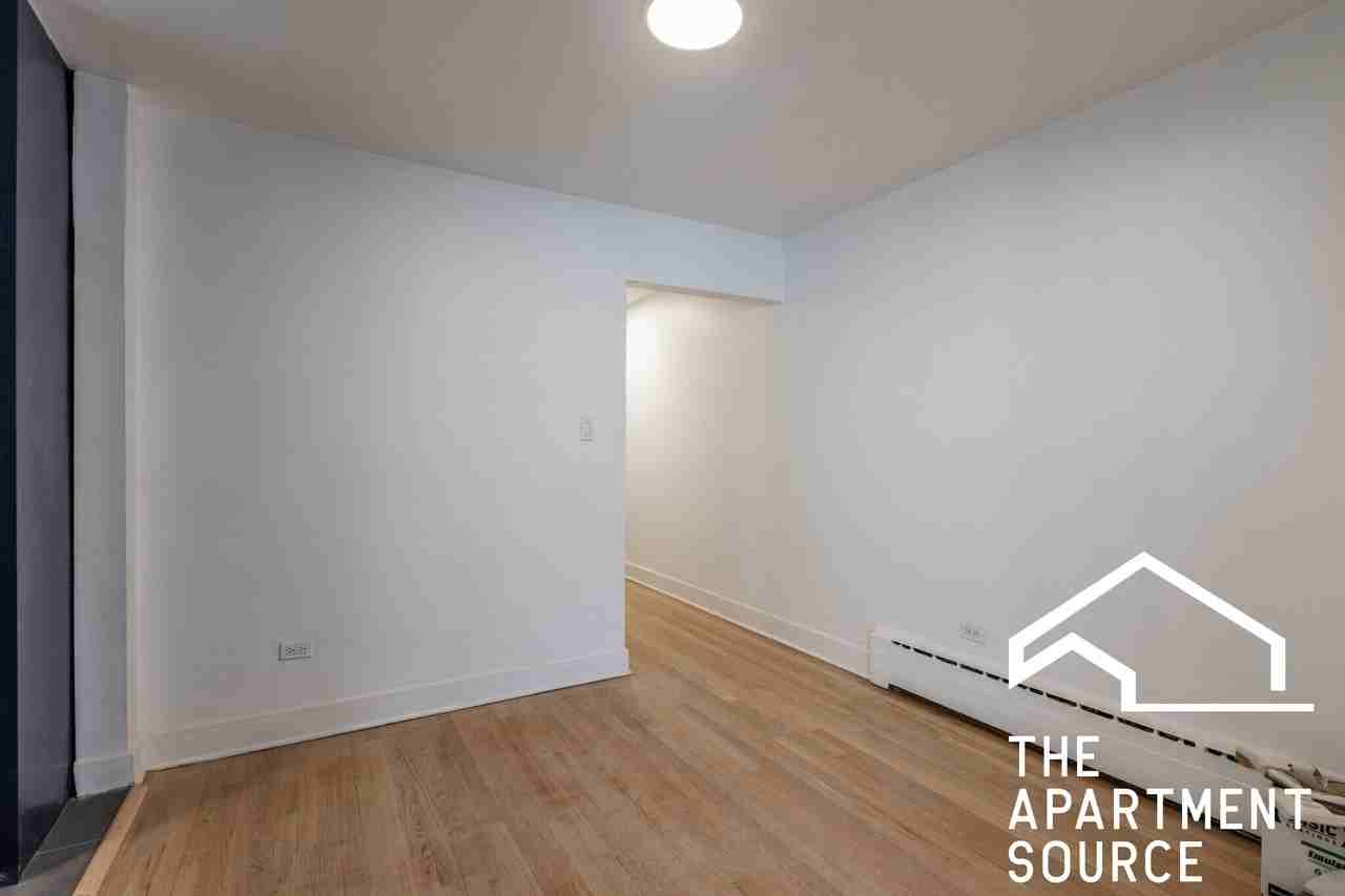 4818 N Saint Louis Ave #2 - Photo 5 of 16