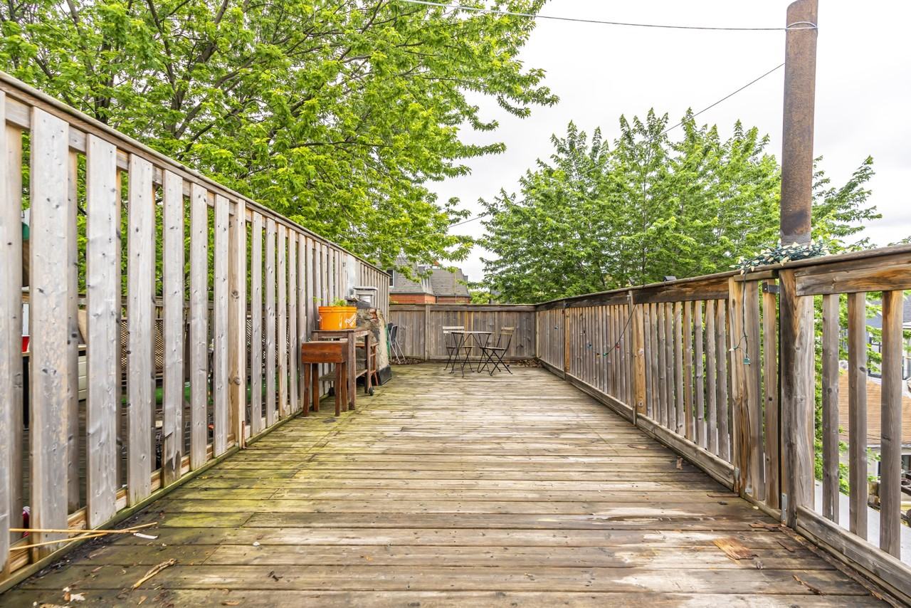 150 Palmerston Avenue #B - Photo 5 of 10