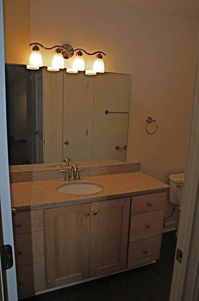 246 White Bridge Pike - Photo 4 of 12