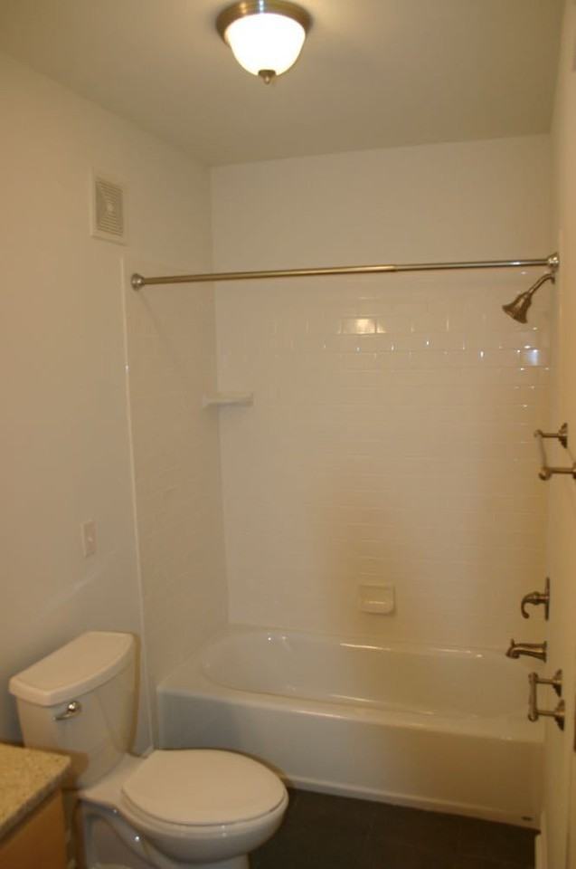 246 White Bridge Pike - Photo 6 of 12