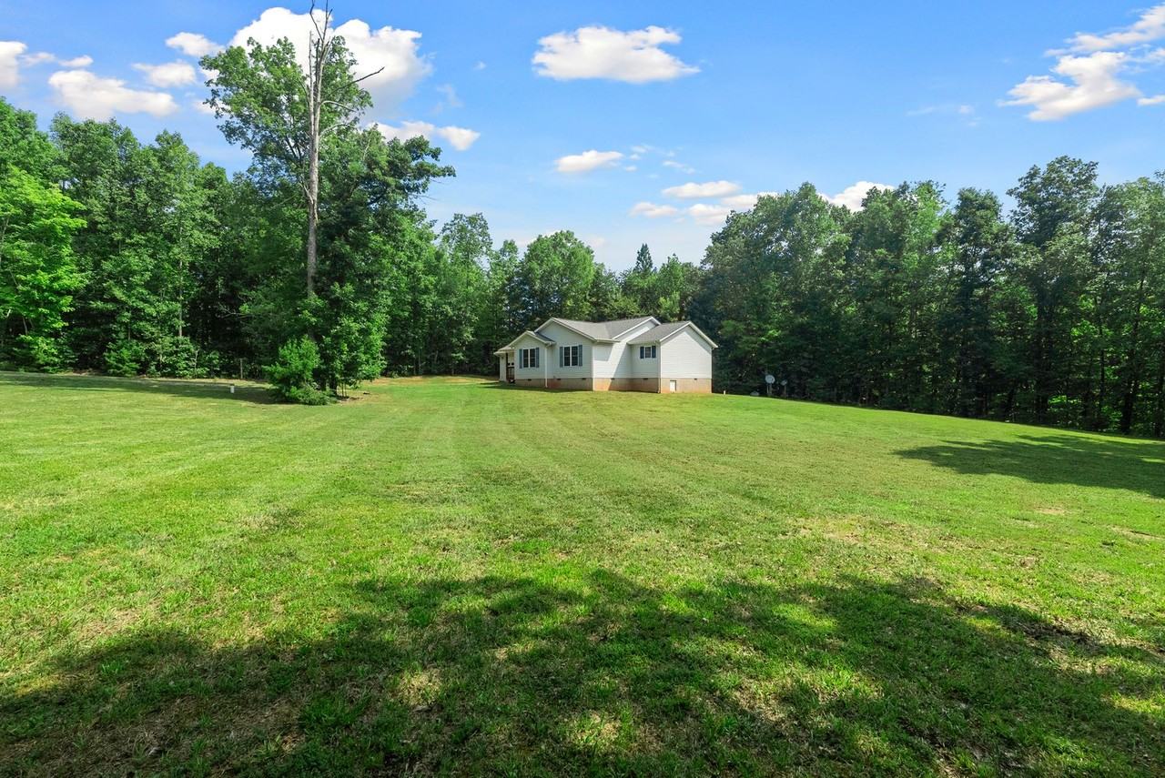 632 Landing Rd - Photo 3 of 46