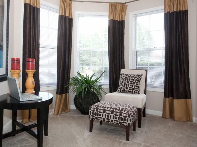 Seven Oaks Apartment Homes - Photo 3 of 8