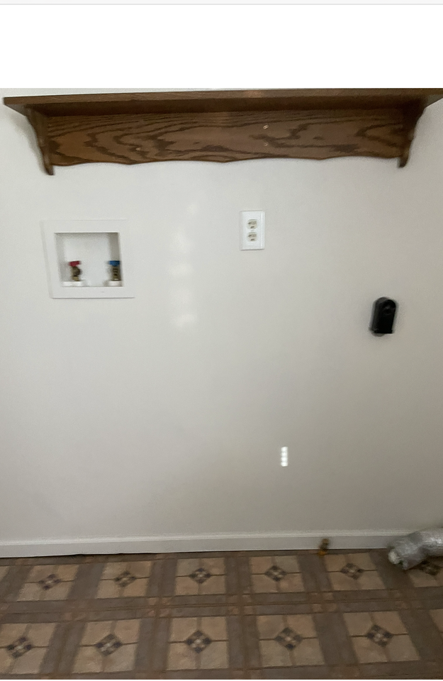 158 Wright Ave - Photo 3 of 10