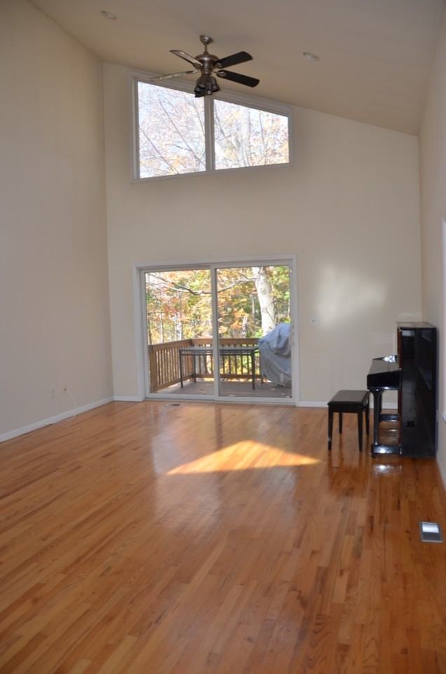 3 Waverly Pl - Photo 2 of 23