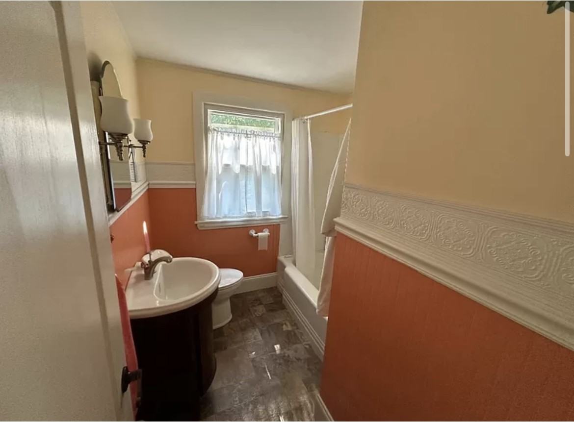 4 Wayne Cir #NA - Photo 2 of 5