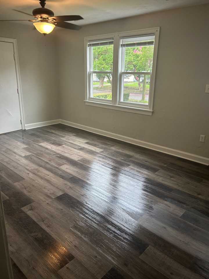 3308 Bapaume Ave #NA - Photo 3 of 12