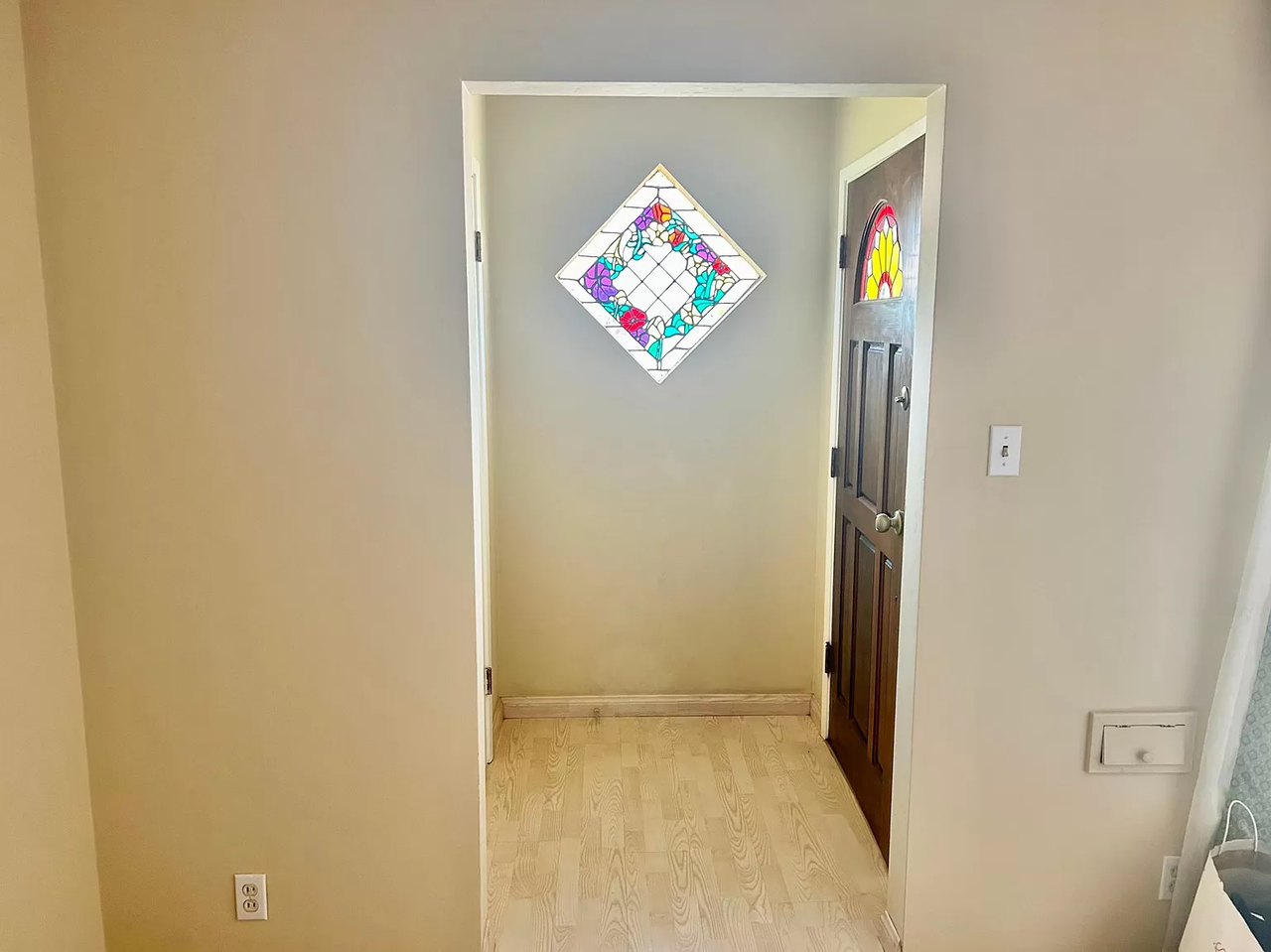 303 Jarvis Ct #NA - Photo 3 of 14