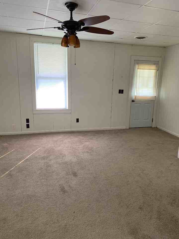 708 Cherry St #NA - Photo 2 of 8