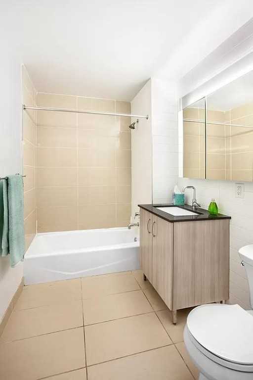 62 Avenue B #4L - Photo 4 of 11