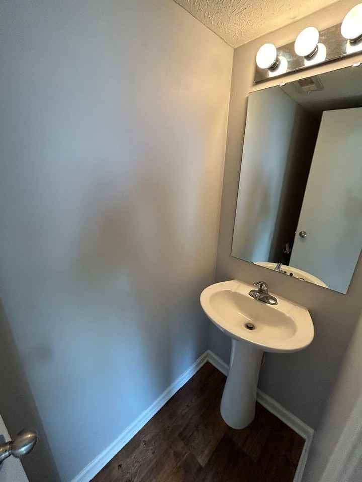 4074 Lassen Ln - Photo 2 of 17