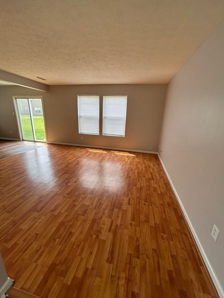 4074 Lassen Ln - Photo 5 of 17