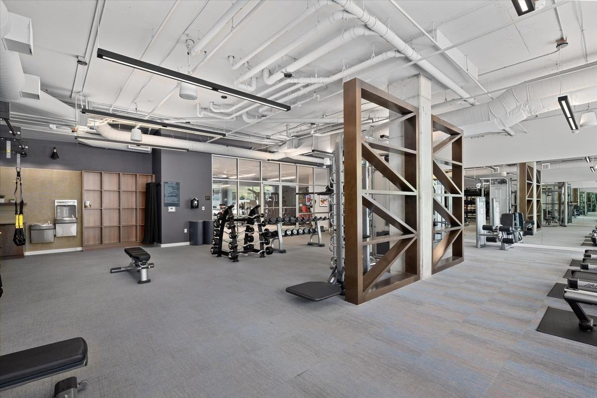 15808 Bear Creek Parkway - Photo 4 of 26