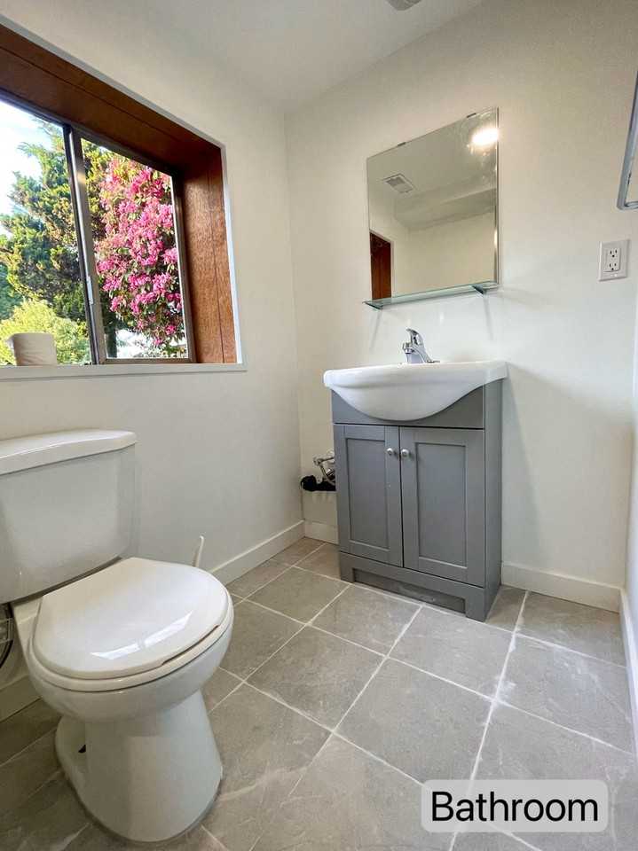 4055 Brandon St - Photo 4 of 17